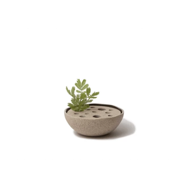 Lindform Straw Vase | Large Sand 3 Lindform Straw Vase | Large Sand