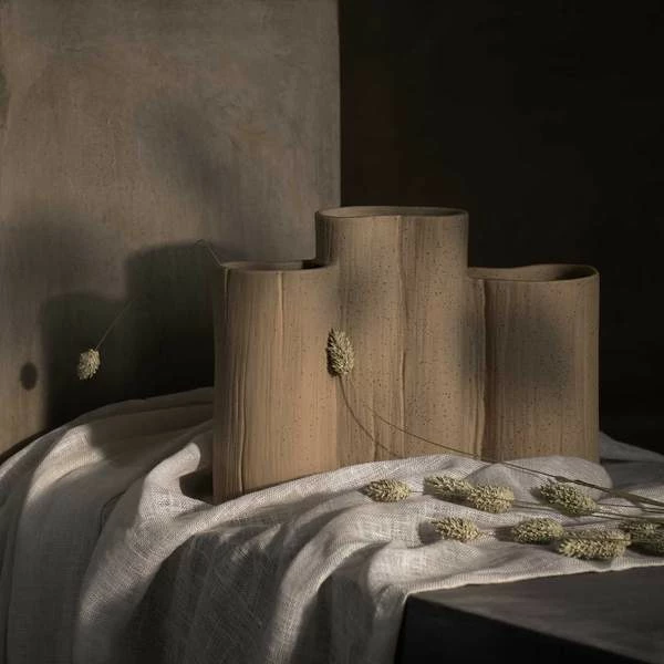 Lindform Stam No 5 Soft Beige Vase 3 Lindform Stam No 5 Soft Beige Vase