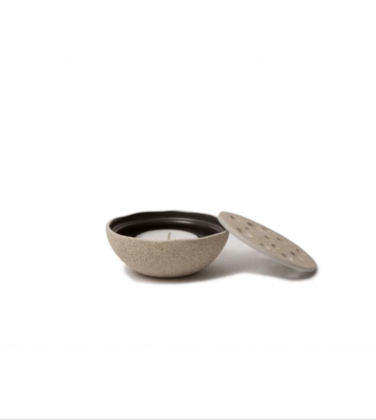 Lindform Straw Vase | Large Sand 4 Lindform Straw Vase | Large Sand